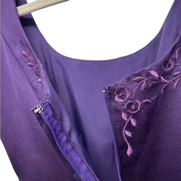 Mori Lee Purple Gown Formal Dress Embroidered Flowers Floral Purple Prom Dress - Picture 6 of 12